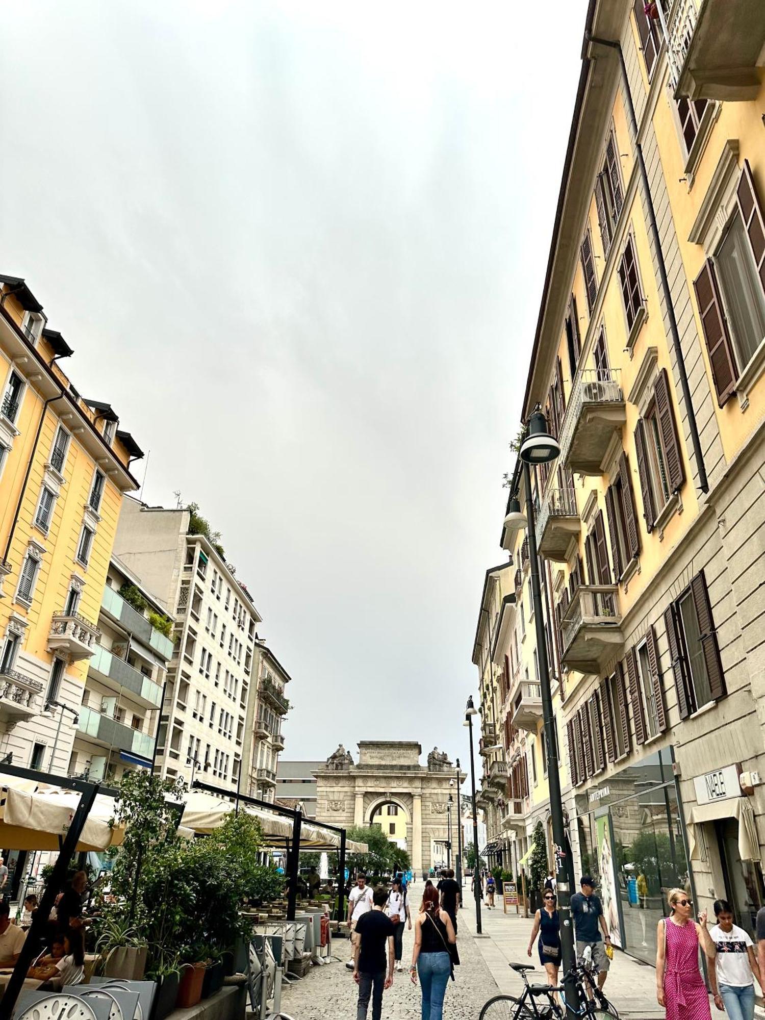 Purple House - Garibaldi Fs Apartment Milan Luaran gambar