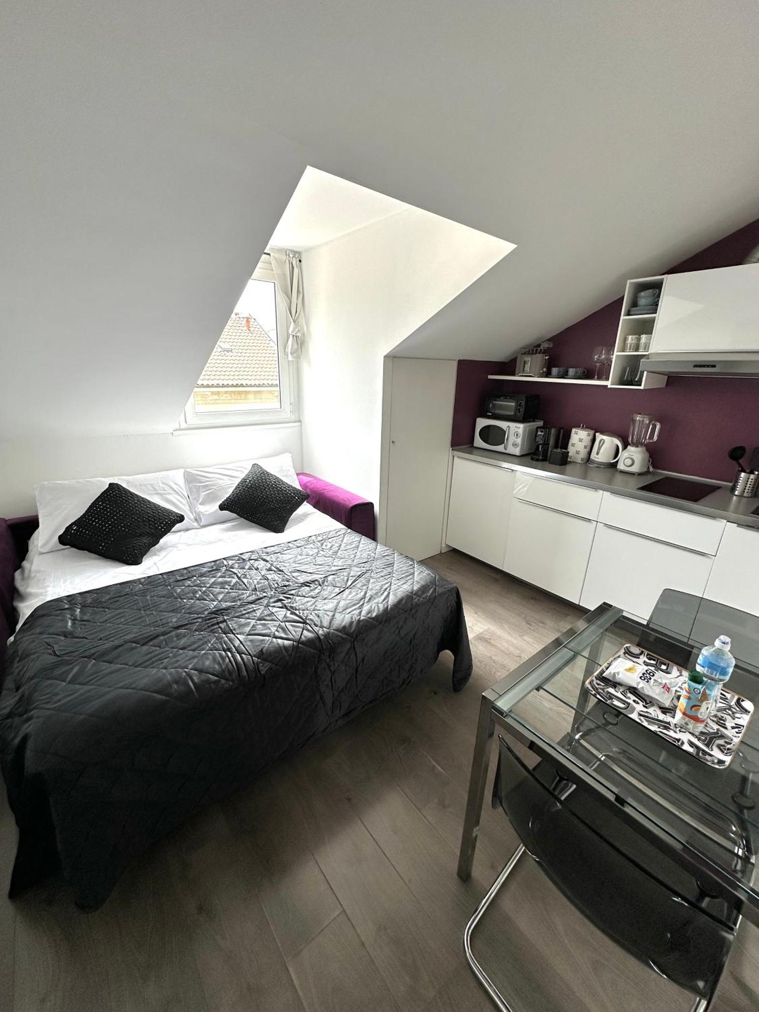 Purple House - Garibaldi Fs Apartment Milan Luaran gambar