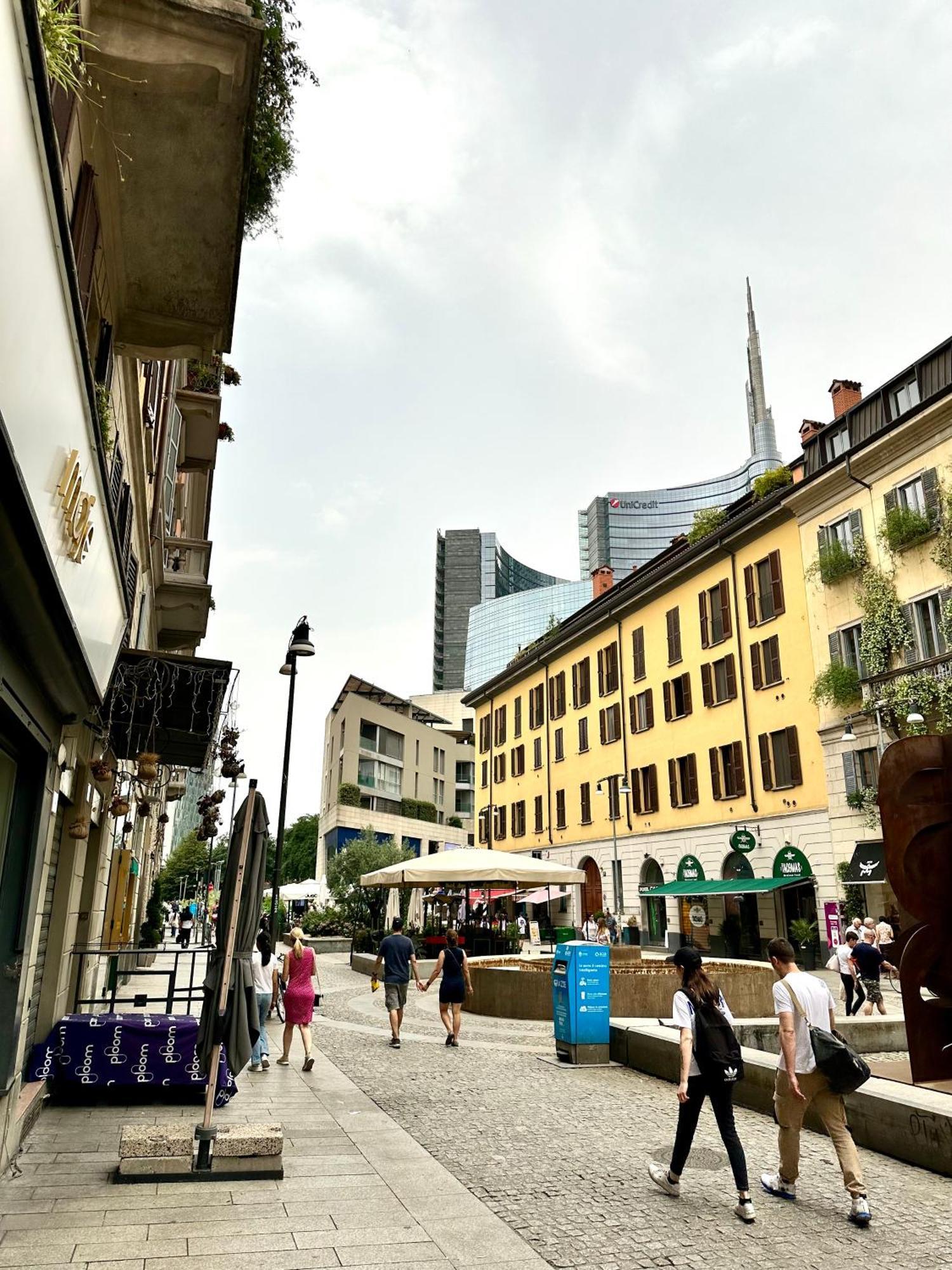Purple House - Garibaldi Fs Apartment Milan Luaran gambar